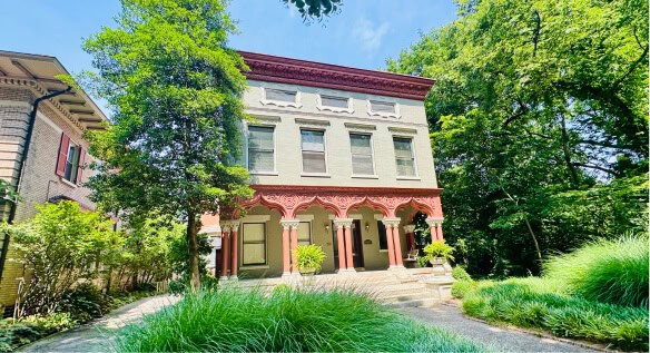 Victorian homes along St. James Court in Old Louisville