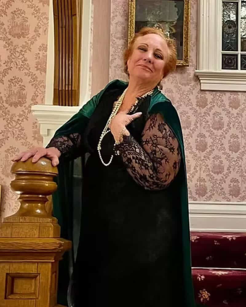 Actor portraying Queen Lucinda on the Victorian Ghost Walk