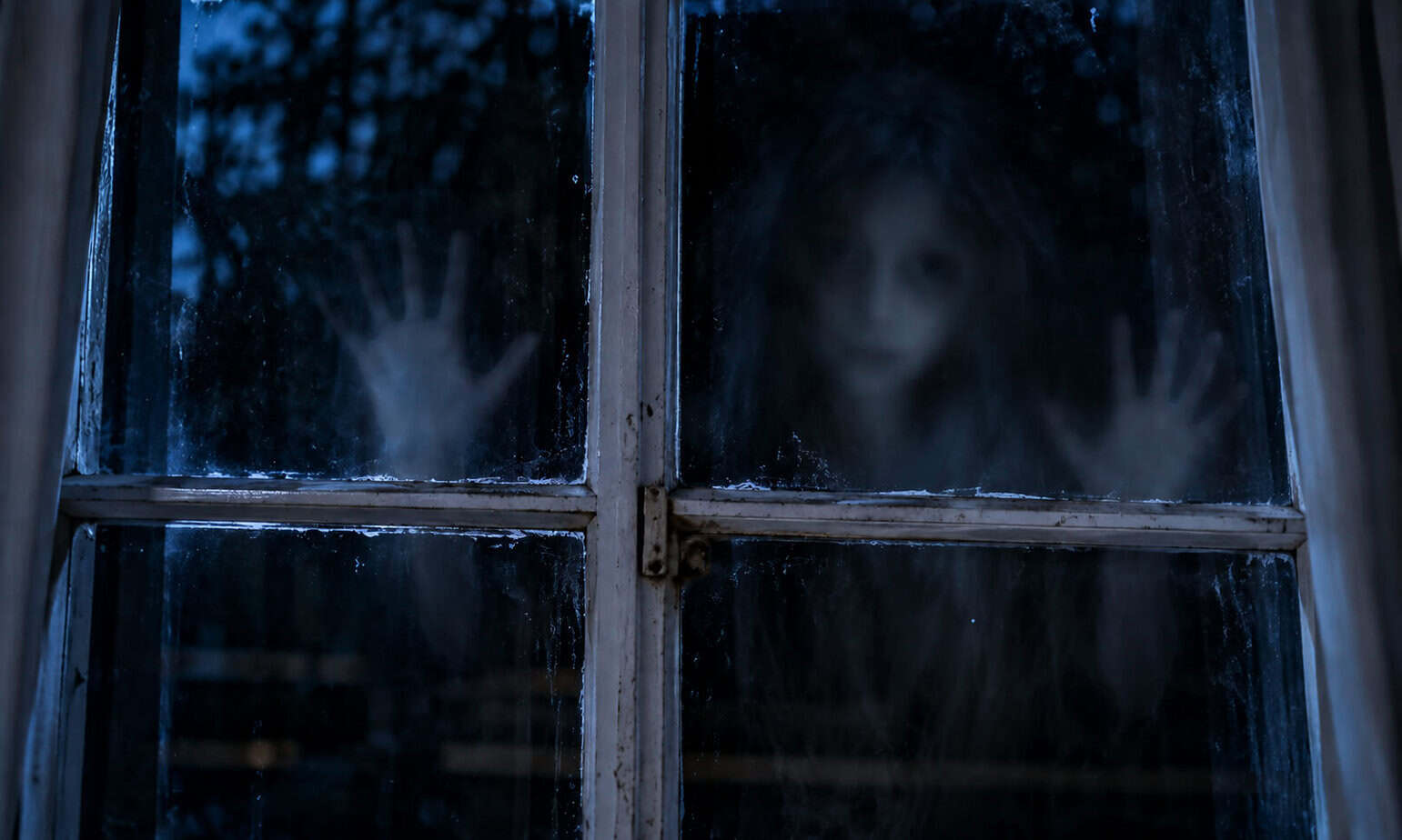 Interactive Personality Ghost